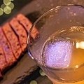 書䏱 Bar in Book