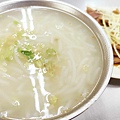 帥哥米粉湯