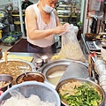 板橋古早味滿月油飯香菇肉羹