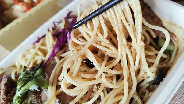 【新店外帶５折】Sunny Queen 陽光皇后