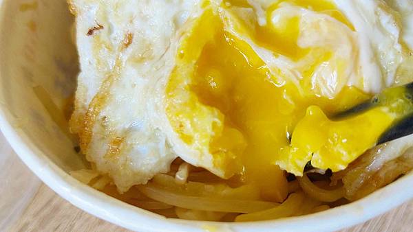 阿伯蛋包麵 阿伯蛋包麵