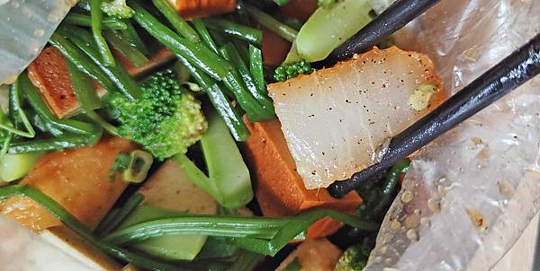 媛媛樂華煙燻滷味