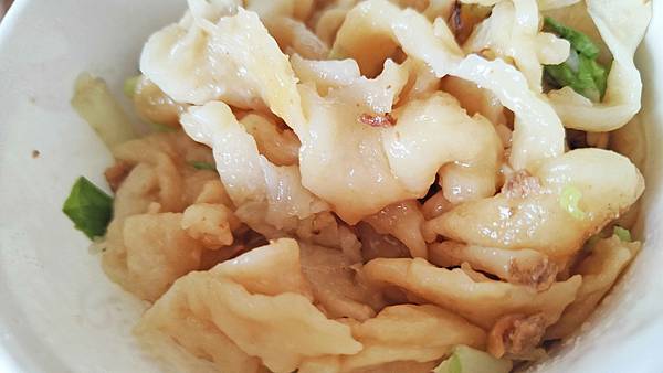 劉小籠麵食館|松山菸廠附近CP值最高、最便宜的現做手工麵店 劉小籠麵食館|松山菸廠附近CP值最高、最便宜的現做手工麵店