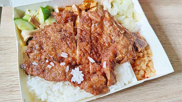 金冠排骨 金冠排骨