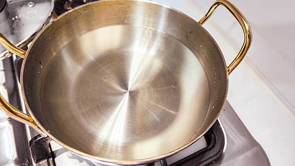 金博家鮑魚雞腿麵