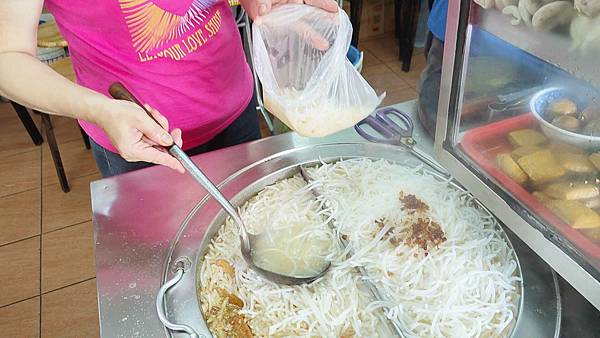 信維市場米粉湯