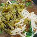 永豐牛肉麵｜一碗１００元牛肉麵有七塊牛肉，爆高ＣＰ值牛肉麵店