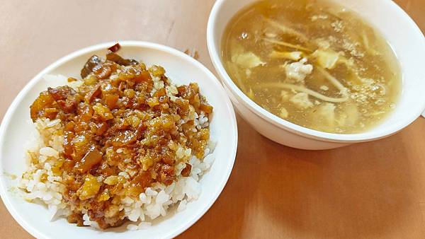 黃記魯肉飯 黃記魯肉飯