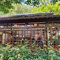 麗池畔