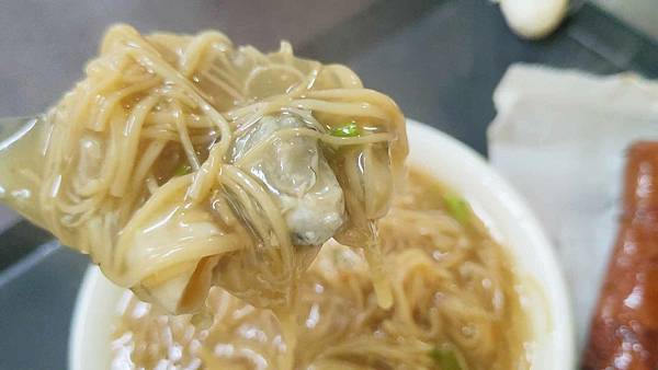 油庫口蚵仔麵線