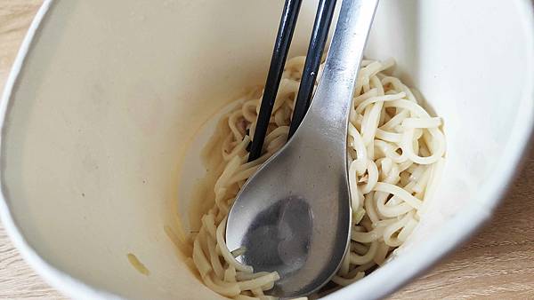 顏林蔭 行善麵店