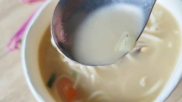 顏林蔭 行善麵店