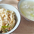 古早味小吃 小餛飩肉羹湯 油飯