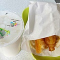 豆漿燒餅店