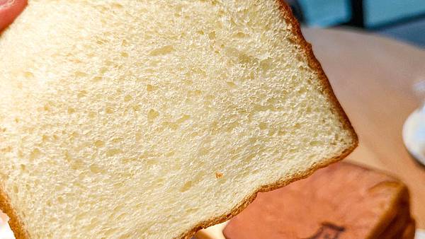 厚冶 Bakery & Cafe