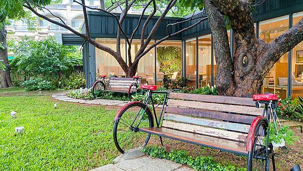 厚冶 Bakery & Cafe