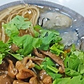 志明油飯麵線