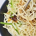 18度C頂級麻醬現做涼麵