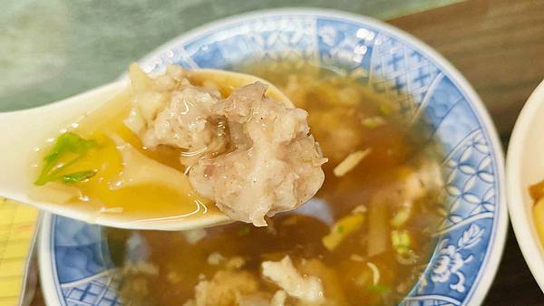 夜間食堂老爹肉羹