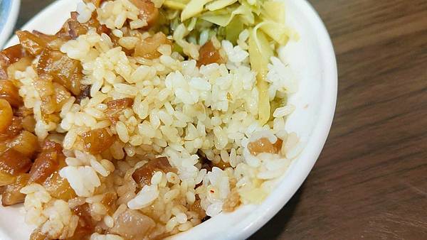 夜間食堂老爹肉羹