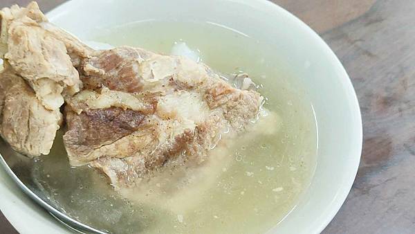 艋舺原汁排骨湯