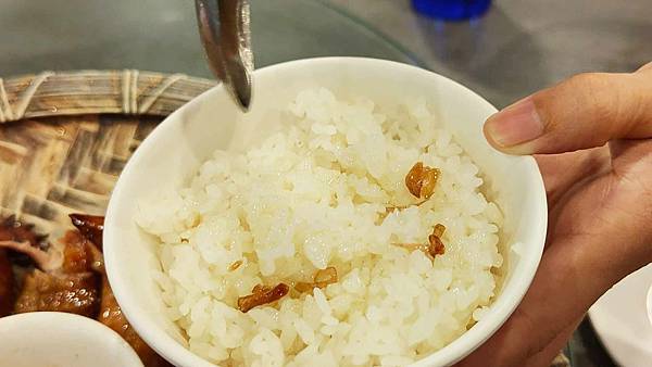 關子嶺紅雞城（甕缸雞）