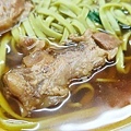 祥發養生蔬菜排骨麵食館
