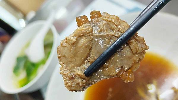 祥發養生蔬菜排骨麵食館