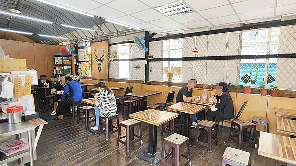 區運臭豆腐 肉圓