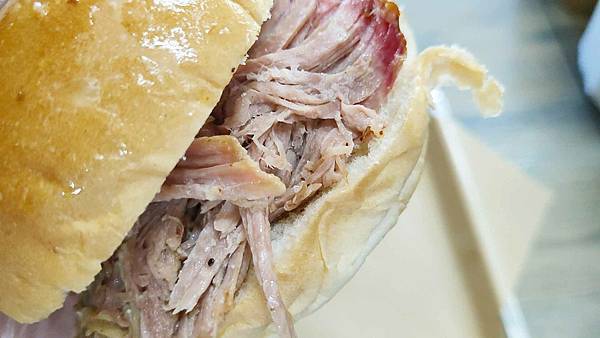 Bogart's Smokehouse Taipei (美式木柴烤肉屋)