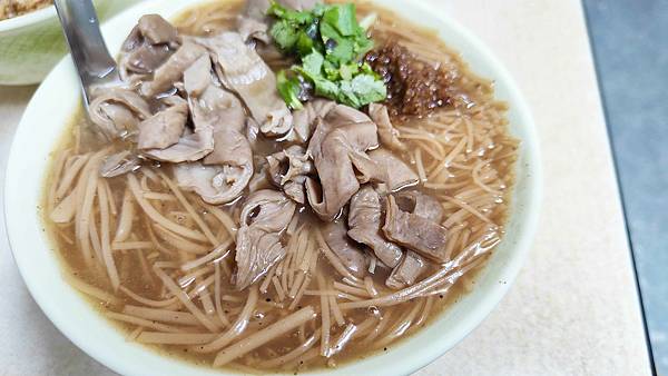 阿弟仔大腸麵線 阿弟仔大腸麵線