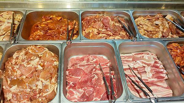 打爆豬韓式燒肉吃到飽
