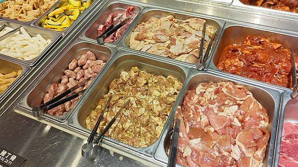 打爆豬韓式燒肉吃到飽