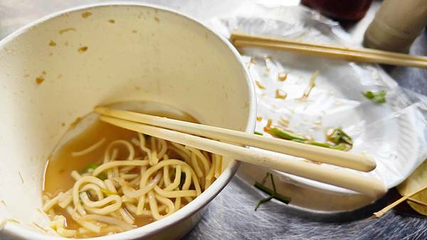 南山路4巷巷口麵攤