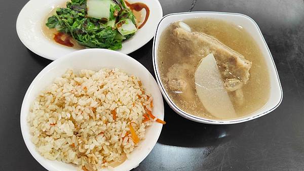 吉馥十全排骨 吉馥十全排骨