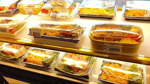 超甲組海鮮丼飯