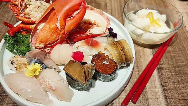 超甲組海鮮丼飯