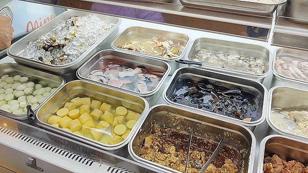 何家香香麻辣鴛鴦鍋