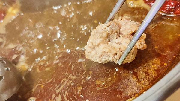 何家香香麻辣鴛鴦鍋