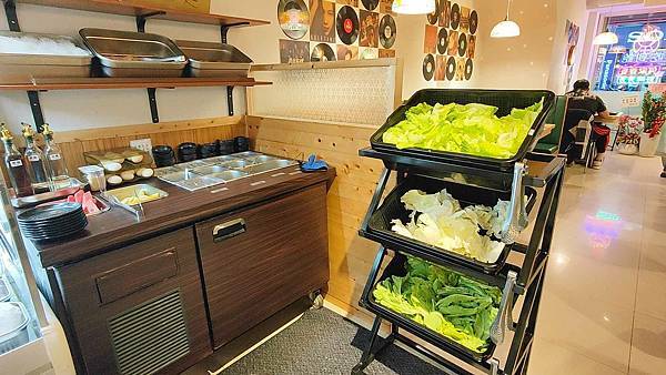 何家香香麻辣鴛鴦鍋