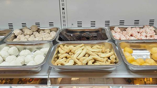 何家香香麻辣鴛鴦鍋