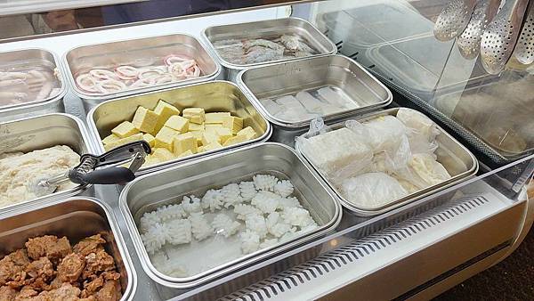 何家香香麻辣鴛鴦鍋