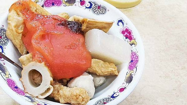 歸綏街魷魚焿甜不辣 歸綏街魷魚焿甜不辣