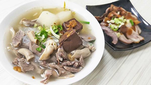 丹媽媽麵食館 丹媽媽麵食館