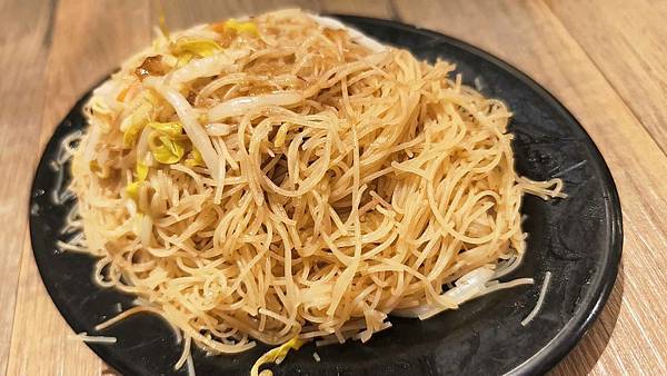 娥嬤炖鰻 （原昌吉紅燒鰻）