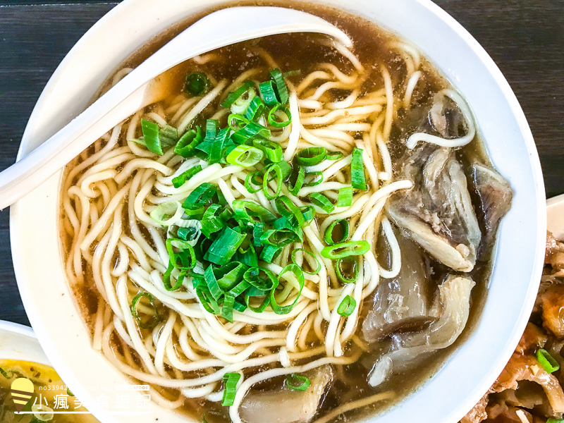 台北美食-寶師傅私房牛肉麵-心得 (17).jpg