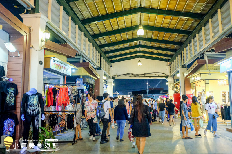 席娜卡琳火車鐵道夜市Srinagarindra Road曼谷夜市 (50).jpg