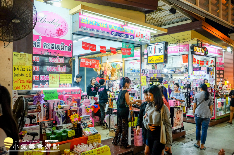 席娜卡琳火車鐵道夜市Srinagarindra Road曼谷夜市 (53).jpg