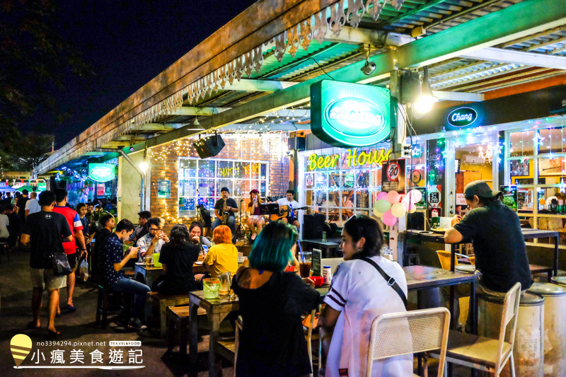 席娜卡琳火車鐵道夜市Srinagarindra Road曼谷夜市 (64).jpg