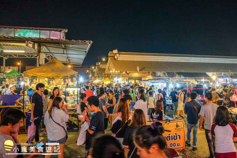 席娜卡琳火車鐵道夜市Srinagarindra Road曼谷夜市 (71).jpg